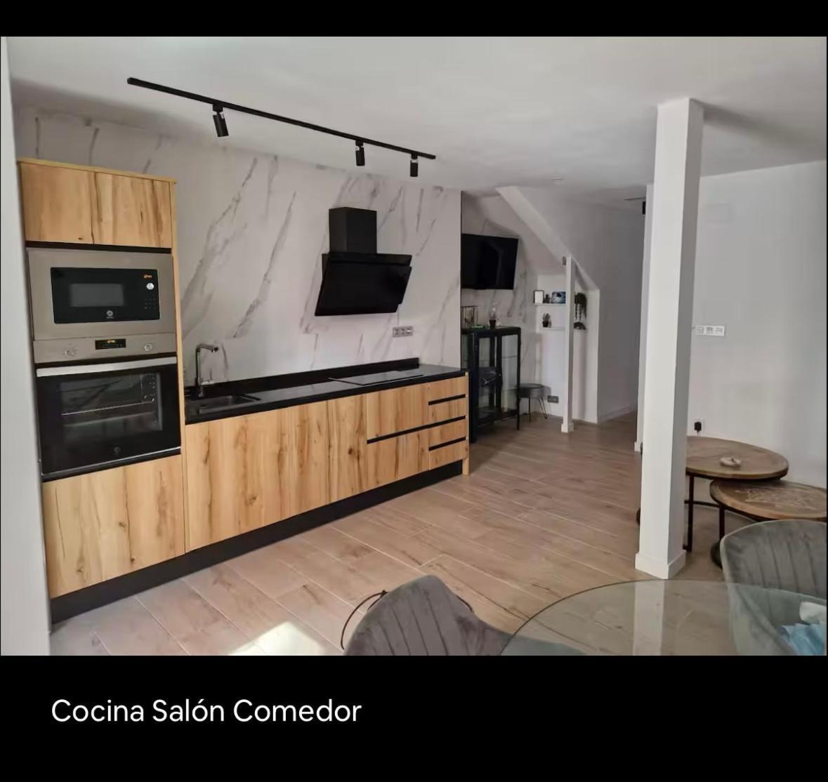 En El Corazon De Cimavilla กิฮอน ภายนอก รูปภาพ